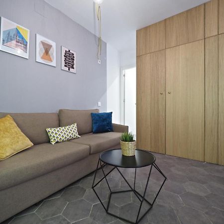 Torrassa Cozy Apartment By Olala Homes โอสปิตาเล็ต เดอ โยเบรกัต ภายนอก รูปภาพ