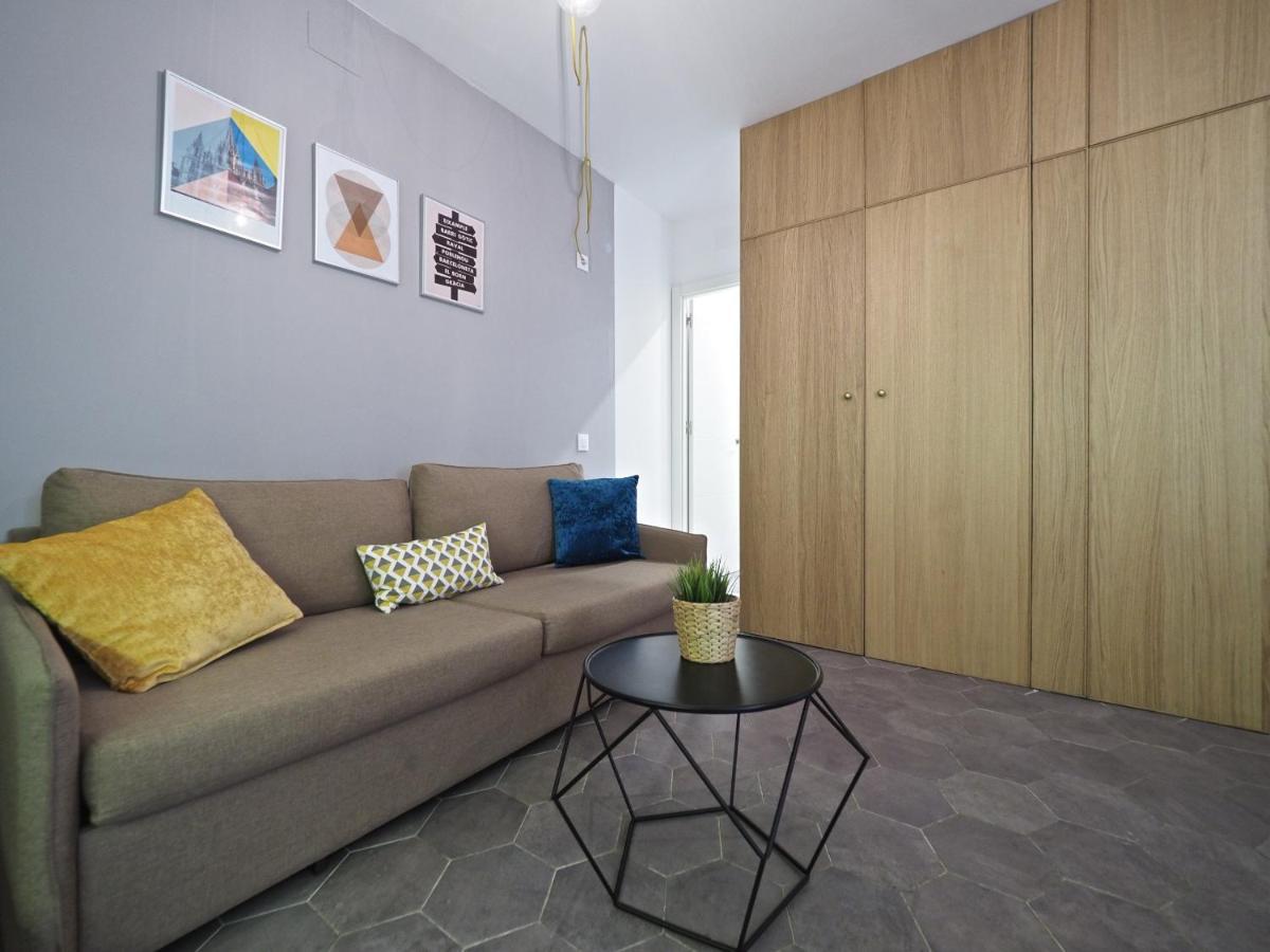 Torrassa Cozy Apartment By Olala Homes โอสปิตาเล็ต เดอ โยเบรกัต ภายนอก รูปภาพ